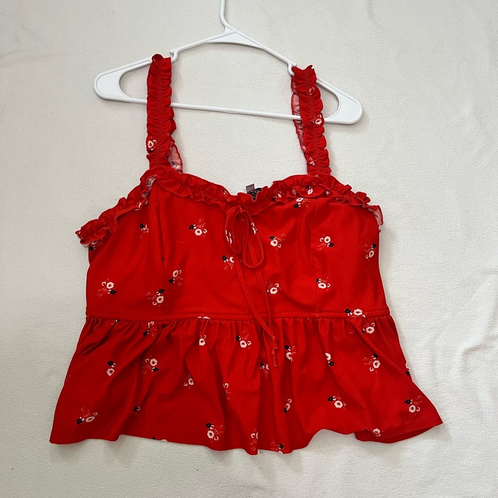 Adorable Cropped Tank!